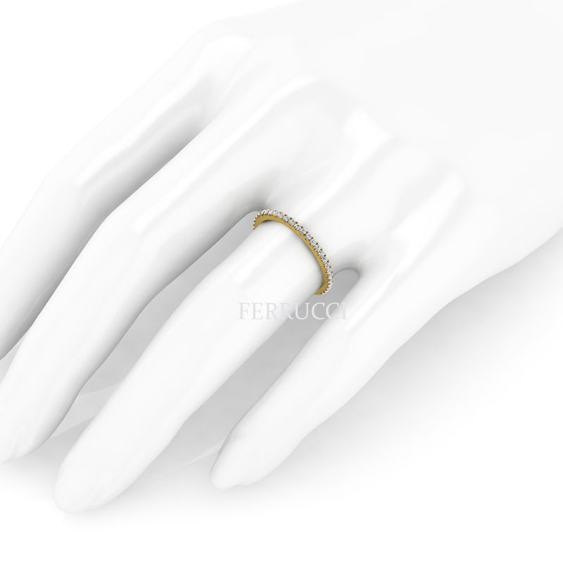18 Karat Thin Yellow Gold Diamonds Pavé Stackable Band Ring