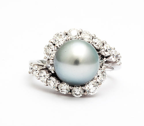 Silver Grey Tahitian Pearl 1.72 carats Diamonds Gold Ring