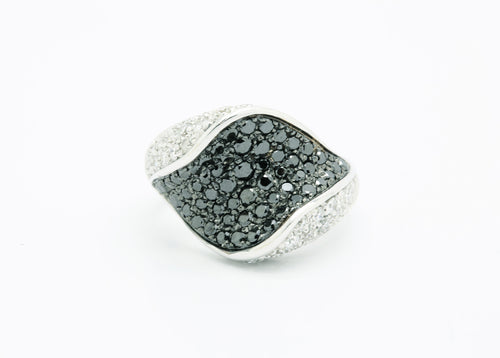 "Broken Rocks" Black and White Diamonds 18k white gold ring - FERRUCCI & CO. Jewelry