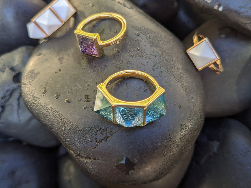 Swiss Blue Topaz Three Pyramids Ring 18K Yellow Gold