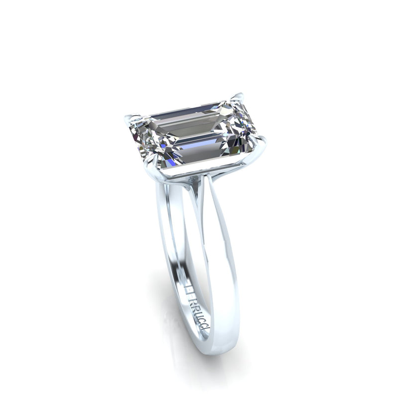 GIA Certified 3.02 Carat Emerald F color VS1 clarity diamond in Platinum 950 solitaire